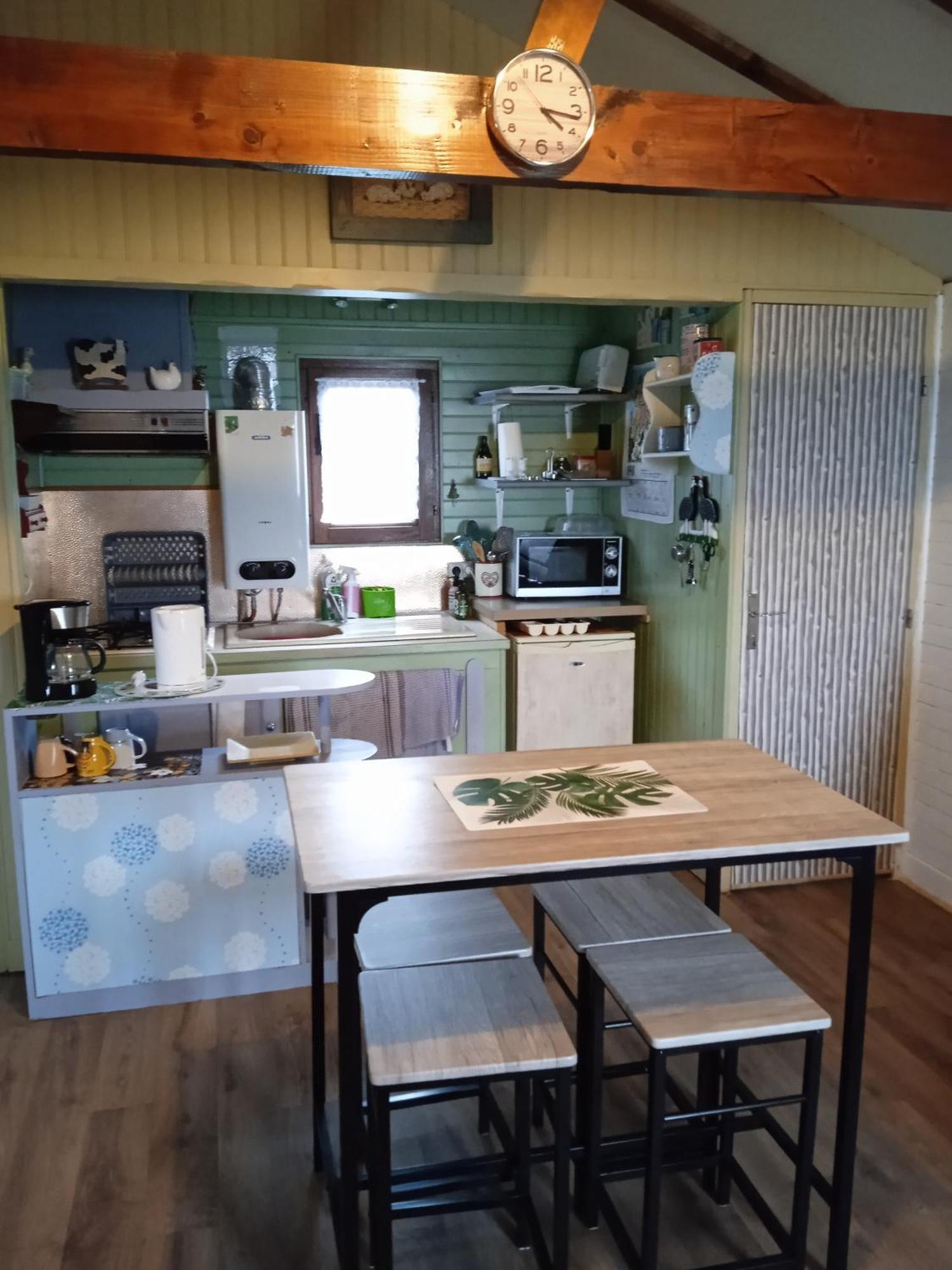 Le Chat Reveur Hotel Ardres ภายนอก รูปภาพ